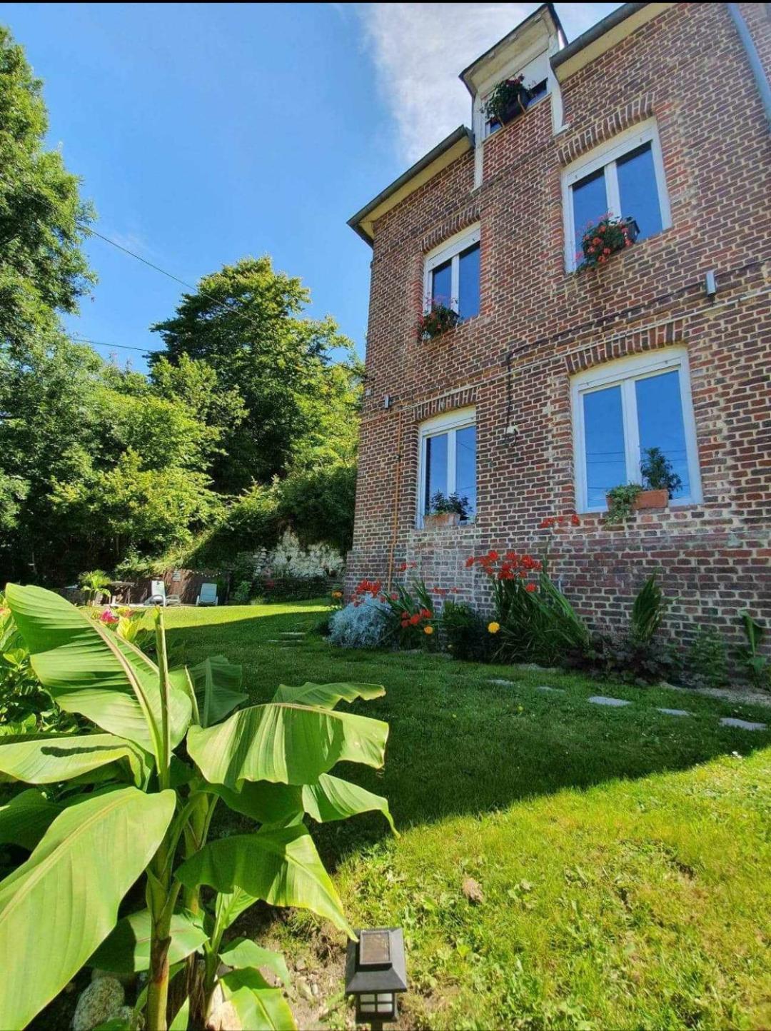 Homestay La Foret Du Paulu *